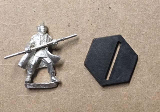 B5 RPG Minbari Federation ranger figure (staff at the ready)