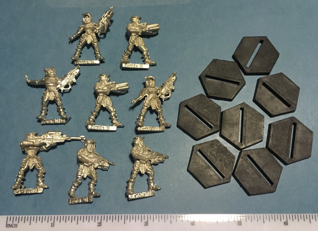 Starship Troopers Mobile Infantry Female Cap Troopers set (8)