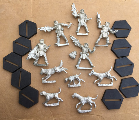 Starship Troopers Mobile Infantry Pathfinder K9 Squad (set of 10)