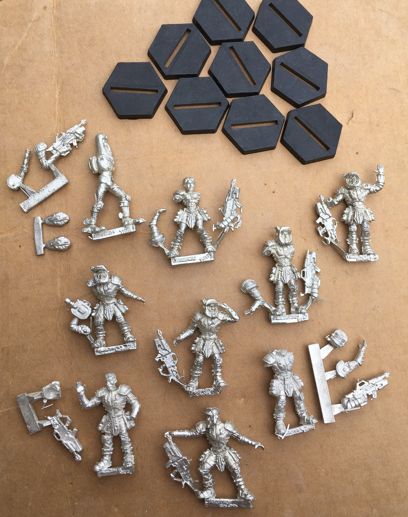 Starship Troopers Mobile Infantry Roughnecks set (9)